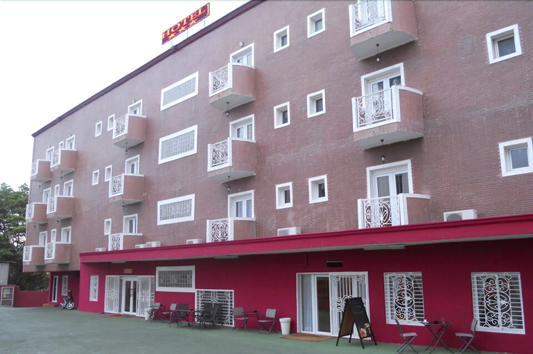 Exterior & Views 2, Hotel Imperial, Komo-Mondah