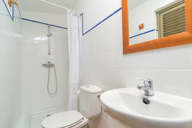Bathroom 4, S'estret - Villa With Private Pool. Free Wifi, Baleares