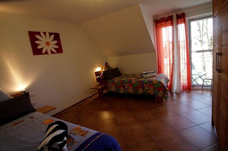 Bedroom 2, Ferienhof Stärk, Ravensburg