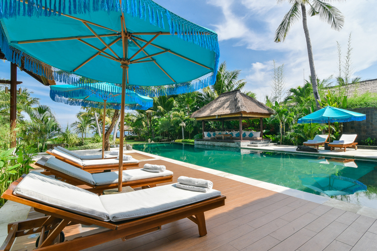 Villa Brongbong Pantai, Buleleng