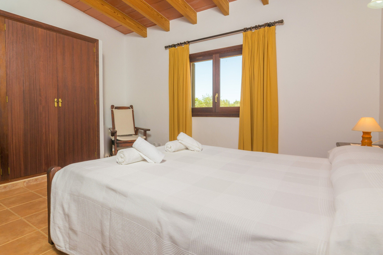 Bedroom 5, S'estret - Villa With Private Pool. Free Wifi, Baleares