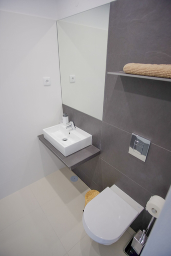 Bathroom, Apartamentos Pinhão, Lagos
