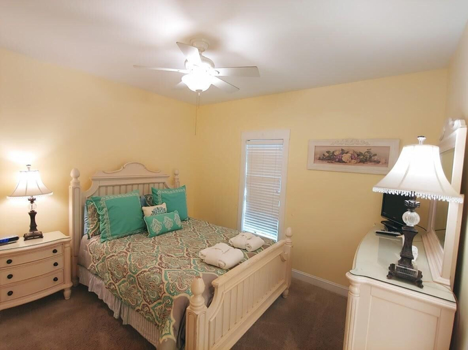 Bedroom 4, Luxurious Southern Belle 1 Beach Home, Beaufort