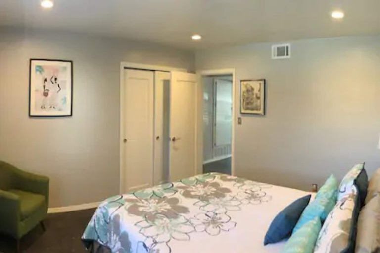 Bedroom 2, 2 Bedroom Apartment near OU, Cleveland
