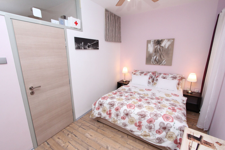 Bedroom 4, Dei Fiori Apartments, Rovinj