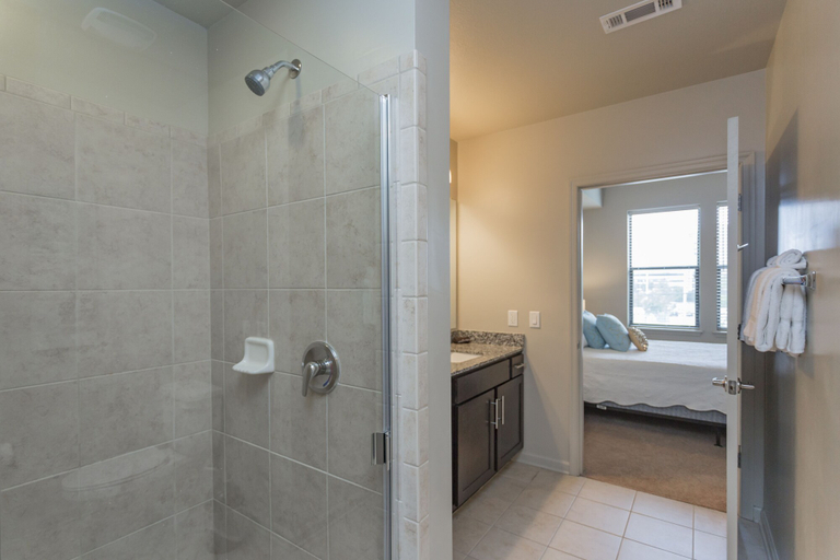 Bathroom 3, SoBe Urban Apartments, Davidson