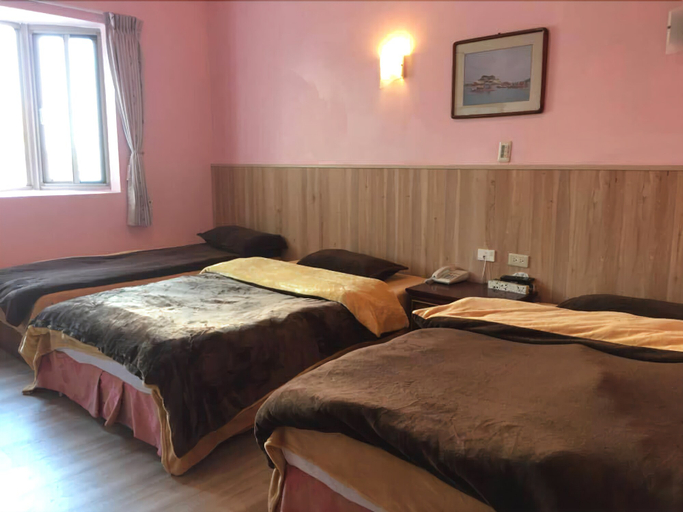 Bedroom 3, Long Fu Hotel, Lienkiang (Matsu Islands)