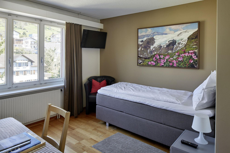Bedroom 3, Hotel Alpenblick, Luzern