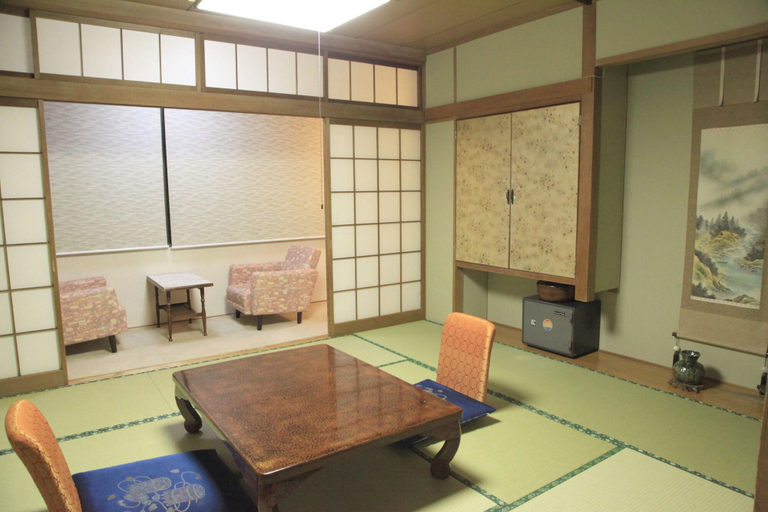 Bedroom 3, Hotel New Kotobuki, Matsumoto