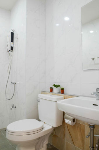 Bathroom 5, S2 Airport Residence, Pulau Phuket