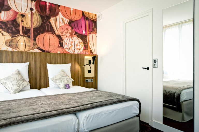 Bedroom 27