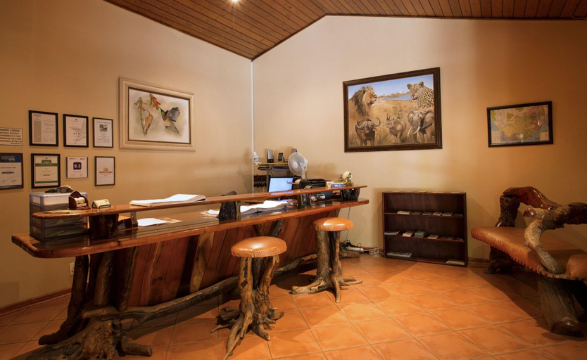 Public Area 3, Sunbird Lodge, Mopani