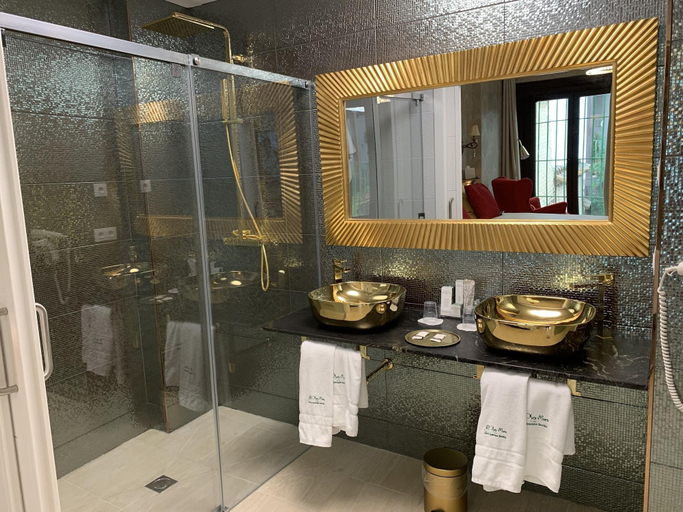 Bathroom 4, El Rey Moro, Sevilla