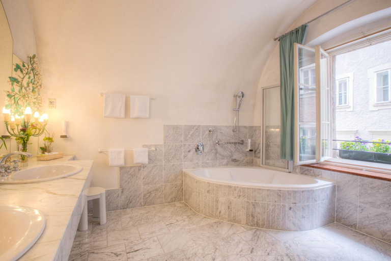 Bathroom 4, Altstadt Hotel Stadtkrug, Salzburg