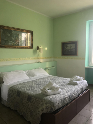 Bedroom 2, Ad Centrum B&B di Fraccaroli Fabio, Verona