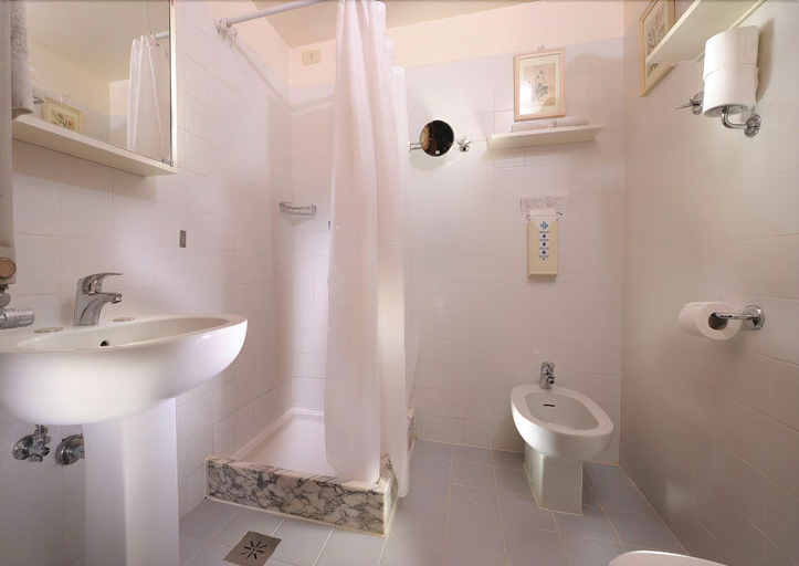 Bathroom 4, La Calcina Suites, Venezia