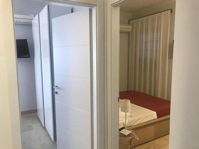 Bedroom 3, Porta Reale Rooms, Syracuse