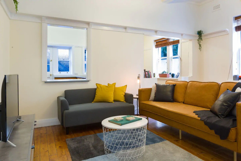 Others 1, 2 Bedroom Gorgeous Art Deco Classic Near CBD, New Farm