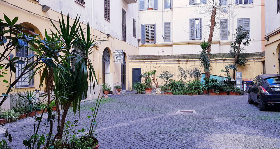 Exterior & Views 2, Vertex Suite, Rome