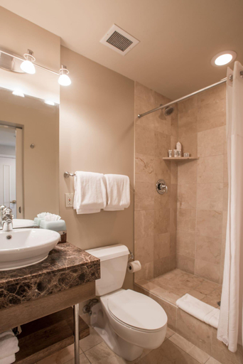 Bathroom 4, The Magnolia Omaha, Douglas