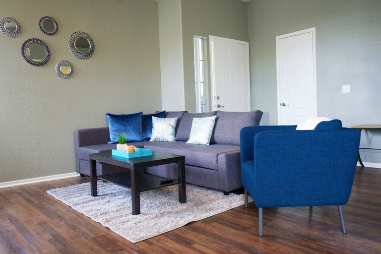 Public Area 2, Modern Home On Top Floor Pool & Private Balcony, Clark
