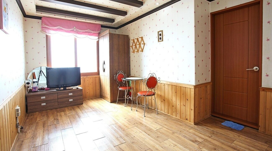 Others, Namhae Cham Joeun Pension, Namhae