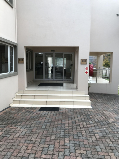Public Area 2, Global Village Guest House, Ehlanzeni