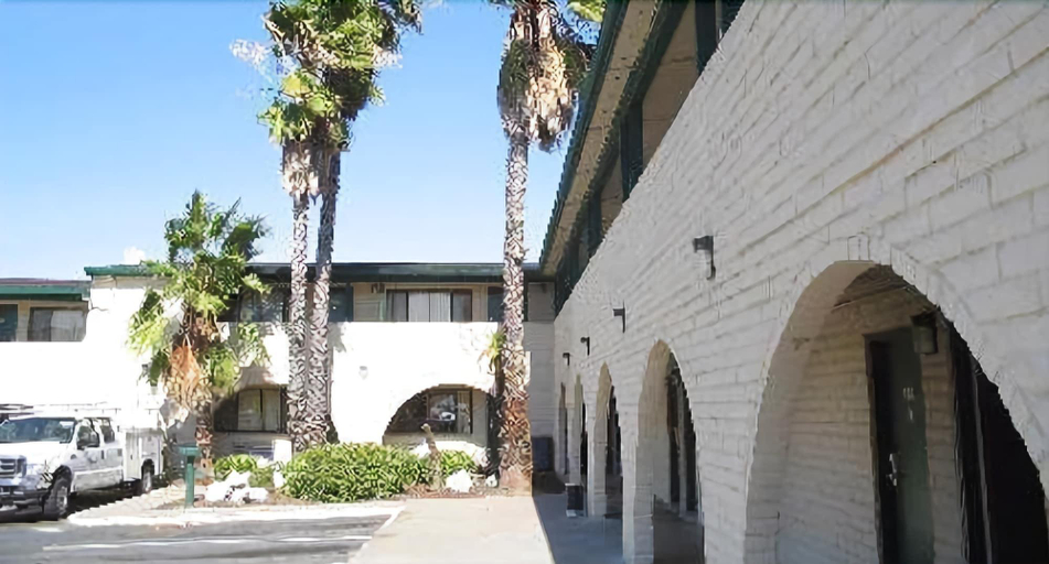 Exterior & Views 2, Heritage Inn Express Roseville, Placer