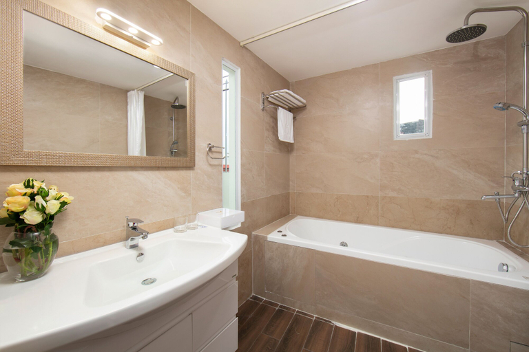 Bathroom 4, mTerre Boutique Hotel, Hoàn Kiếm