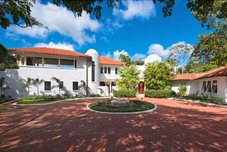 Exterior & Views 2, Villa Elsewhere