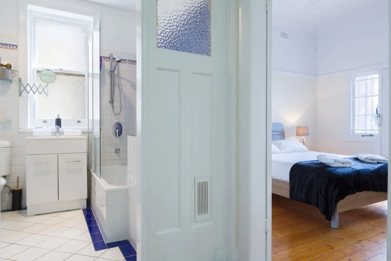 Bathroom 4, 2 Bedroom Gorgeous Art Deco Classic Near CBD, New Farm