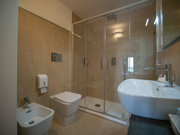 Bathroom 4, Belsoggiorno, Siena