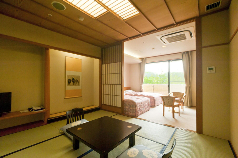 Bedroom 3, Tagawa Ryusenkaku, Nomi