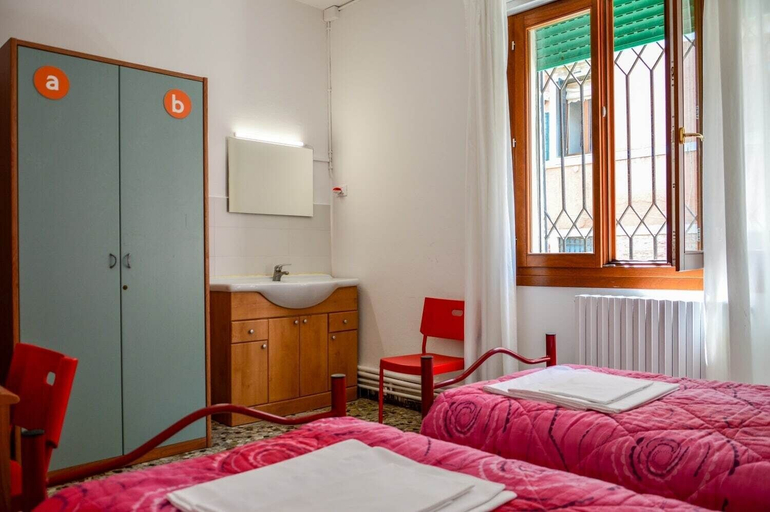 Bedroom 4, Ostello S. Fosca - CPU Venice Hostels, Venezia