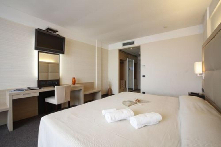 Bedroom 3, Cocca Hotel Royal Thai Spa, Bergamo
