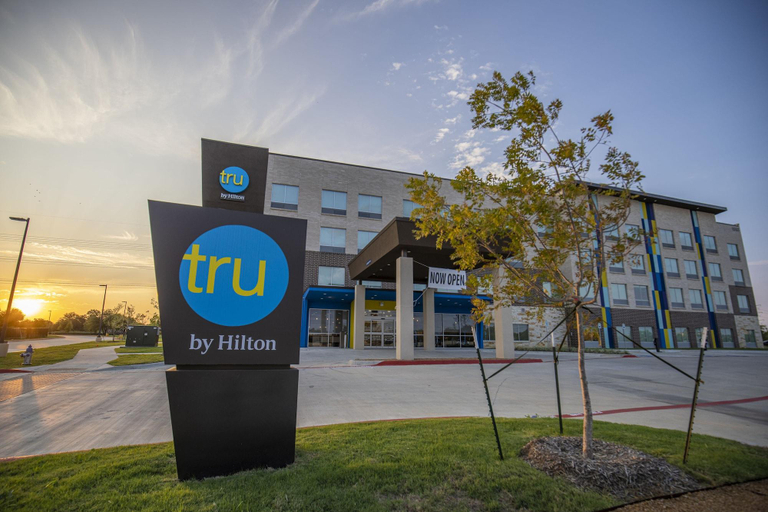 Exterior & Views 2, TRU By Hilton Allen Dallas, Collin