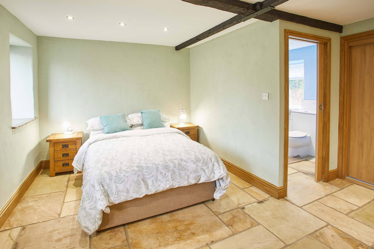 Bedroom 2, Snowdrop Cottage, North Yorkshire