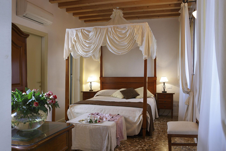Bedroom 4, B&B Al Palazzetto, Venezia