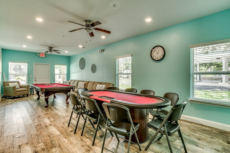 Food & Drinks, Together Resorts Cherry Grove Resort at Hunter 1026, Horry