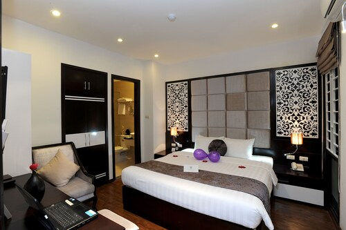 Hanoi Glance Hotel, Hoàn Kiếm