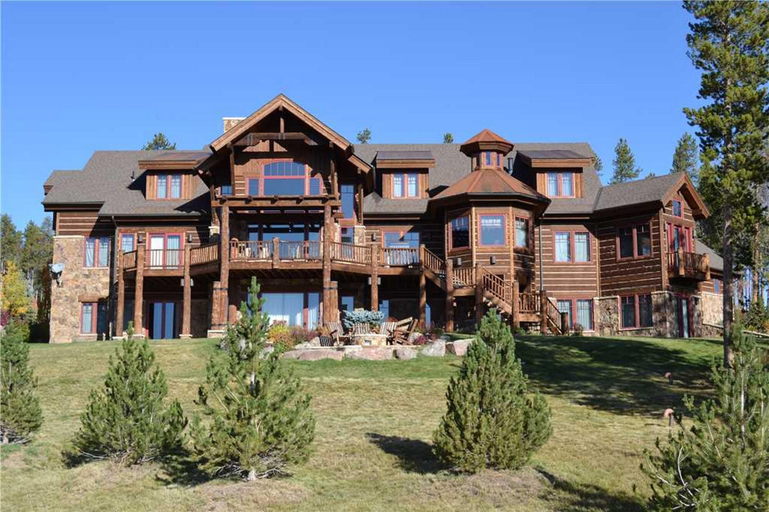Exterior & Views 1, Pole Creek Golf Home by Stay Winter Park, Grand