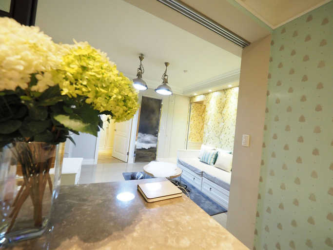 Bathroom 3, BR4&Zhongxiao Fuxing, Taipei City