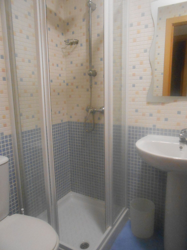 Bathroom 4, Delfines II Bajo E3 pta 2, Valencia