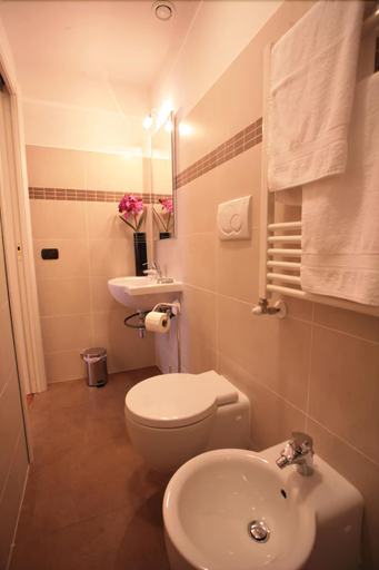 Bathroom, Magnifico Messere - B&B, Florence