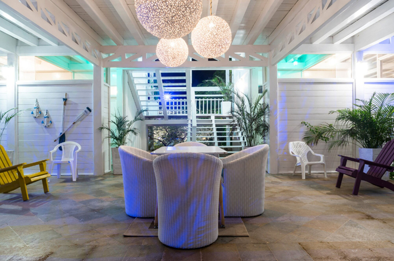 Public Area, Quinta del Mar Tintipán, San Onofre