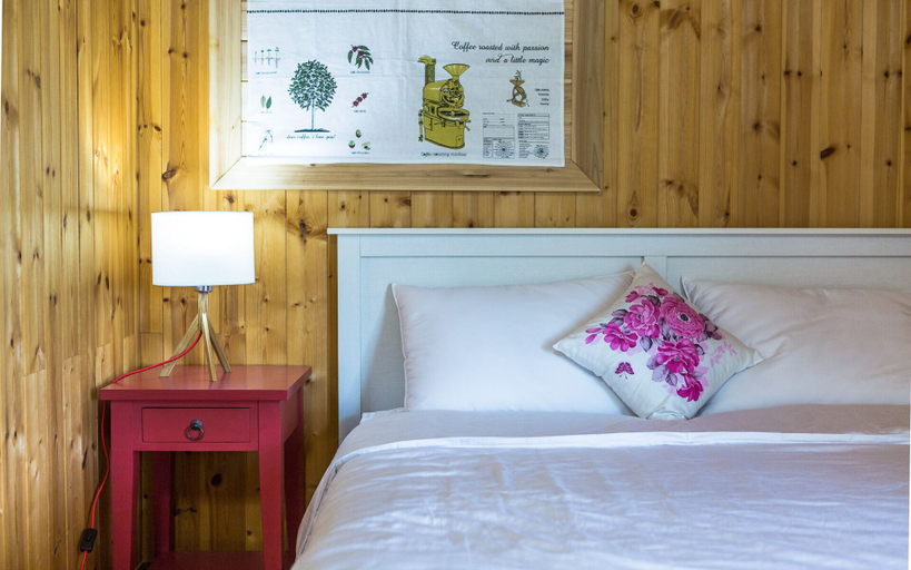 Bedroom 3, Stone Flower Pension, Sancheong