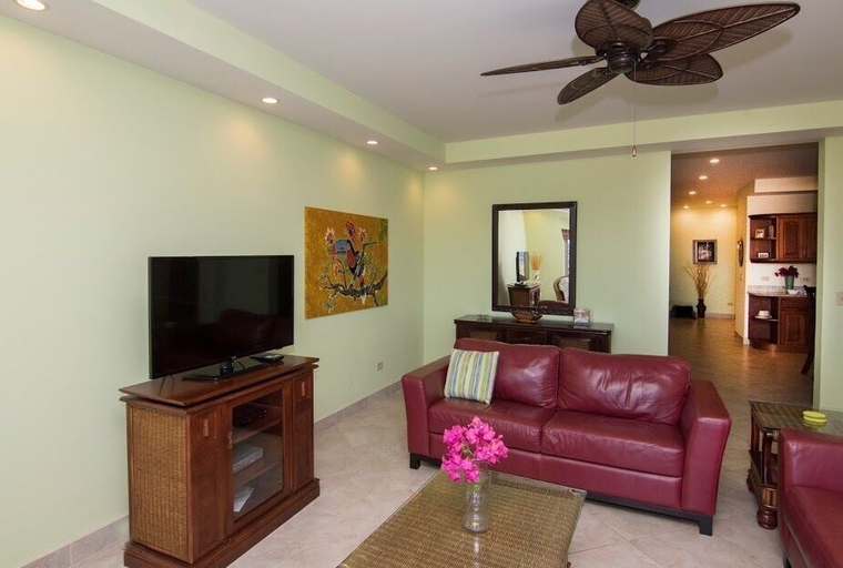 Public Area 3, Bay Point - 10, Carrillo