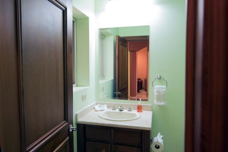 Bathroom 4, Bay Point - 10, Carrillo