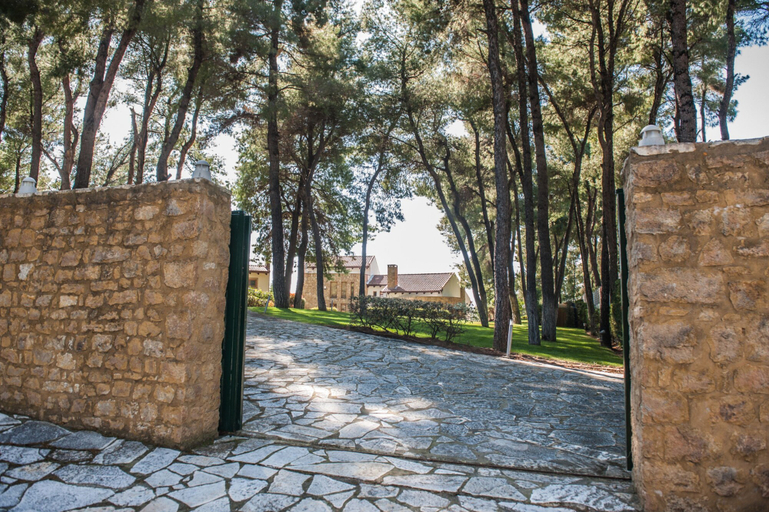 Exterior & Views 2, halu! Luxury Villa with Private Pool, Central Macedonia