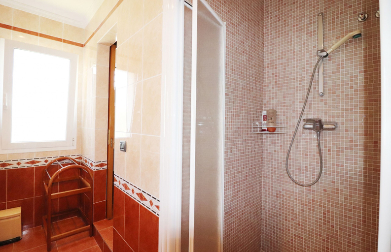 Bathroom 5, 1120 Villa Meneguina-zafiro, Málaga